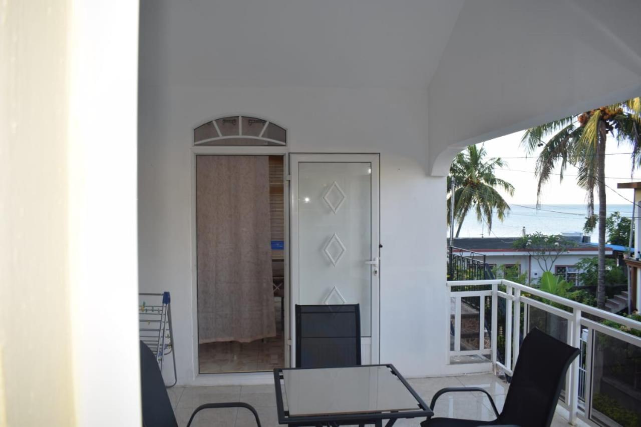 Oasis Kite Appartment Ла-Голет Экстерьер фото
