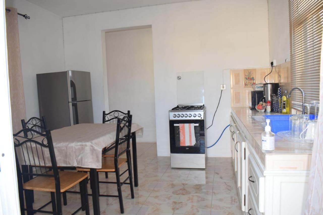 Oasis Kite Appartment Ла-Голет Экстерьер фото
