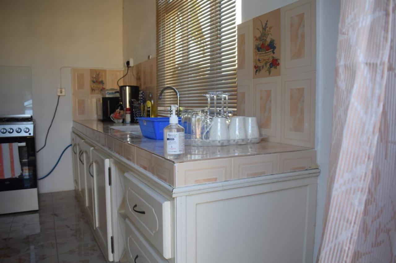 Oasis Kite Appartment Ла-Голет Экстерьер фото